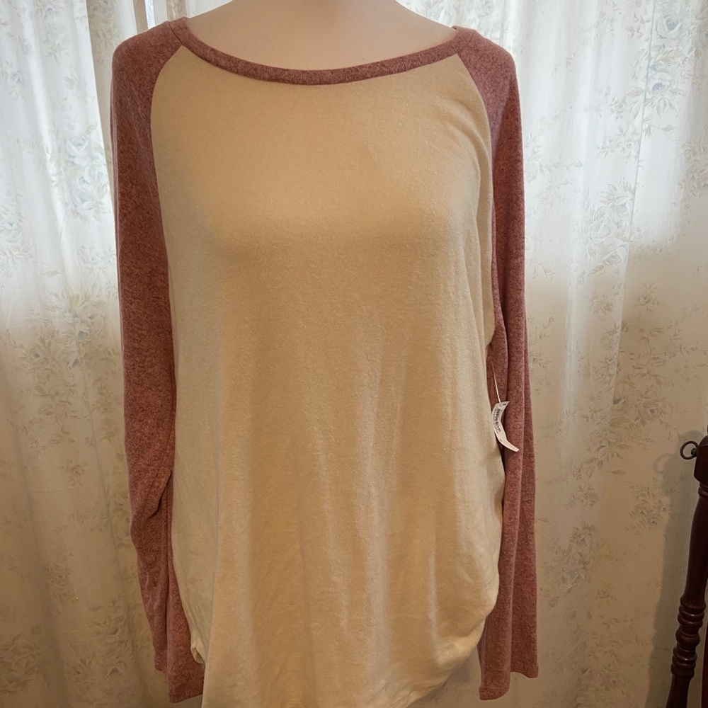 NWT Old Navy super soft l/s shirt